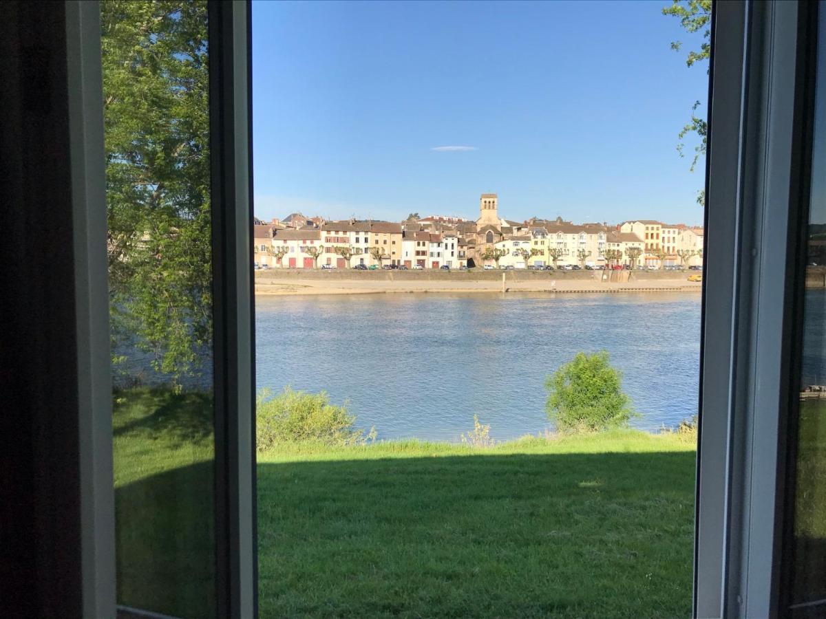 Domaine Des Jardins De La Saone Hotel Tournus Exterior photo